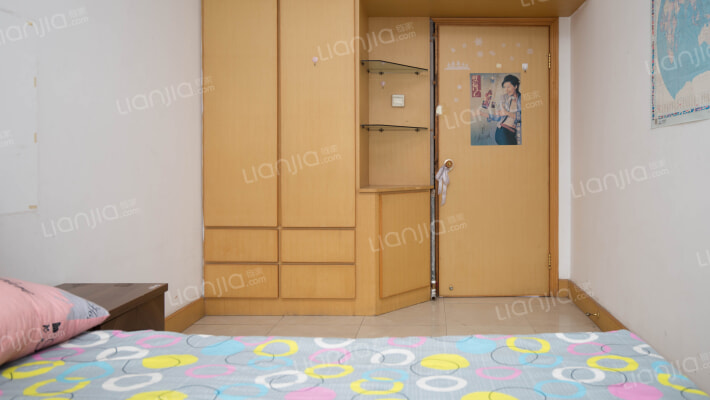 开发区 政法街 槐林新村 南北通透三居 税费低-卧室B