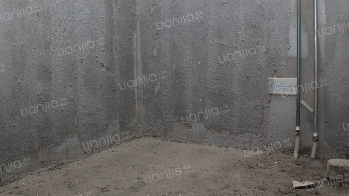 房本满二 南向采光视野无遮挡 价格可议 看房随时-卫生间