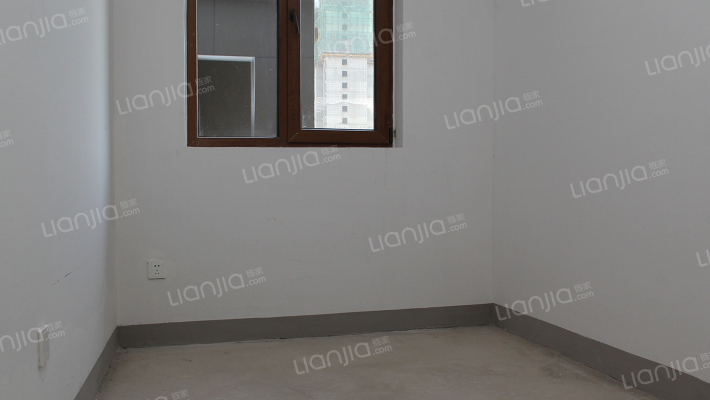 高档社区，小区环境，居住舒适，户型方正-卧室B