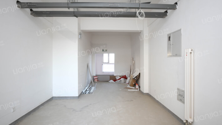 【店长推荐】底商出售 价格美丽  出行方便-卧室