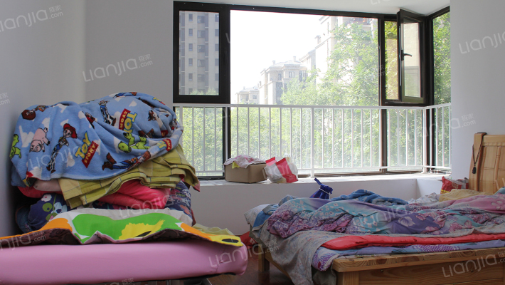 【商圈主推】鸿坤捡漏房 一级社区 南北大H 有装修-卧室A