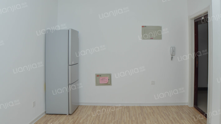 冠云路精装两居，房主靠谱，随时签约-餐厅