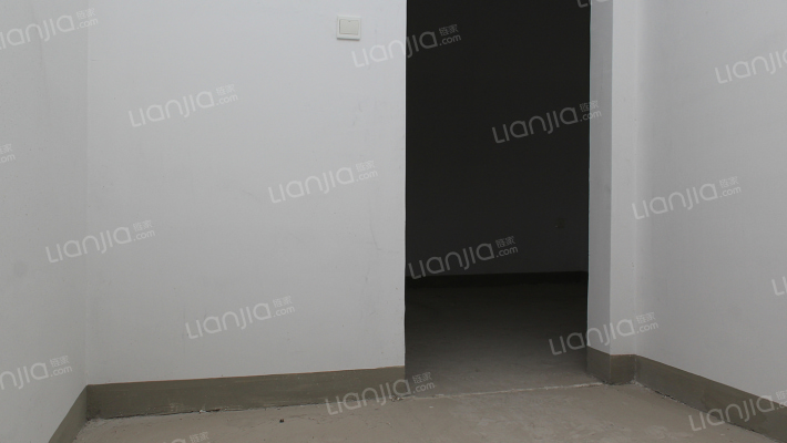 鸿坤理想湾南区 3室1厅 南-卧室B