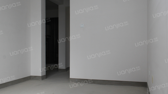 南北通透的户型，有车位，可分期，采光好，视野好-卧室B