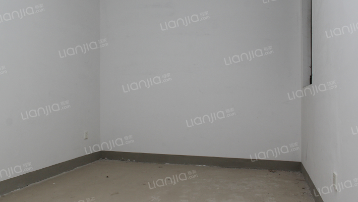 鸿坤理想湾南区 3室1厅 南-卧室C