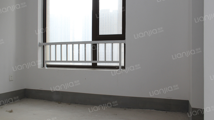 鸿坤理想湾南区 3室2厅 南-卧室A