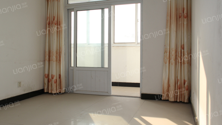 范阳公寓，优质地段两居！价格可议-卧室B