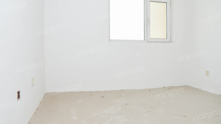 房本满五 中间楼层 采光充足 双卫三居-卧室A