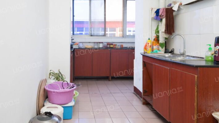 南北通透三居，视野宽阔，采光充足，出行便利-厨房