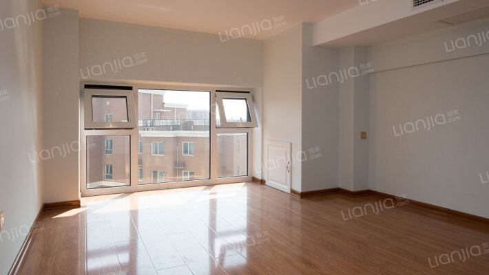 德信公园旁 70年产权LOFT 精装修拎包入住-卧室B