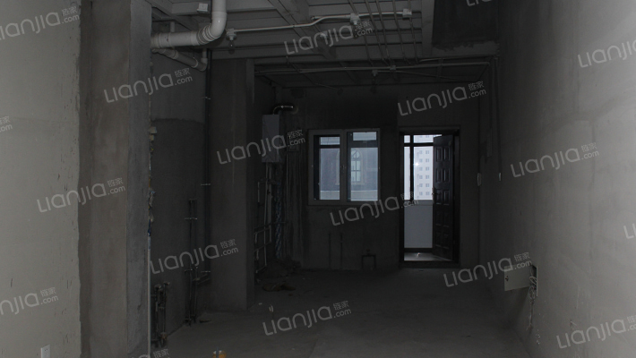 业主急售复式户型 总价110万 首付35万可谈-客厅