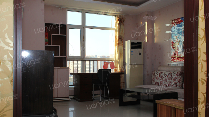 德信公园，政法街商圈，公寓格局，70年产权，办公-客厅