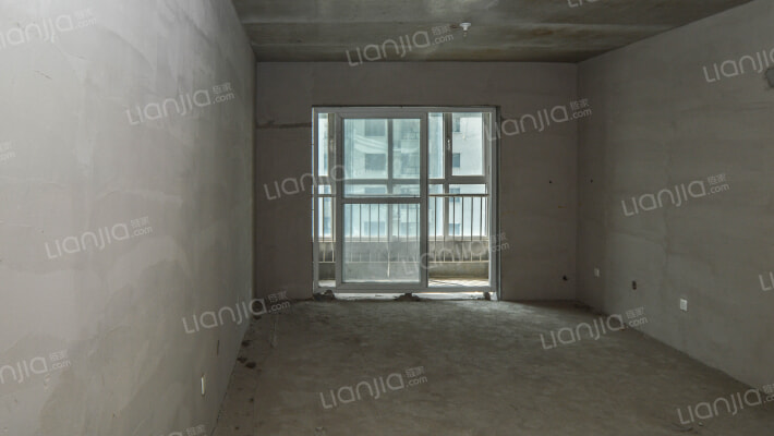 经典二居，交通便利，德信公园，配套齐全-客厅