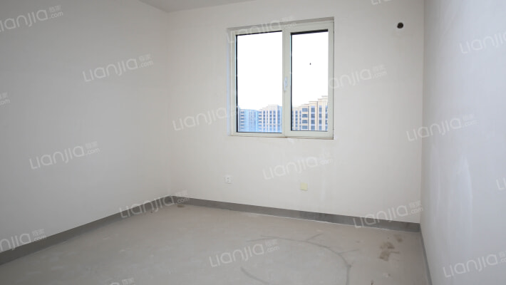 房子是高楼层 ，户型好，采光好，随时看房。-卧室C