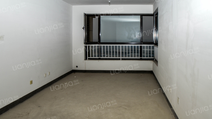 高铁东站 鸿坤理想湾一居毛坯 高楼层 景观房-客厅