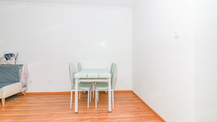 狮子城本区 全阳两居 高楼层 位置好 看房方便-餐厅