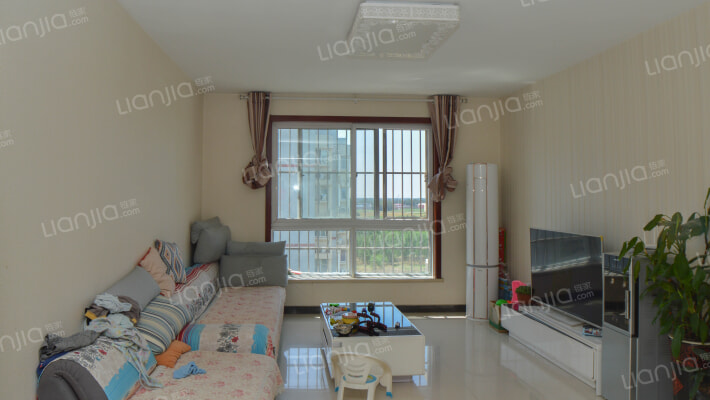 双语旁，投 资，度假，养老，休闲，随时看房-客厅