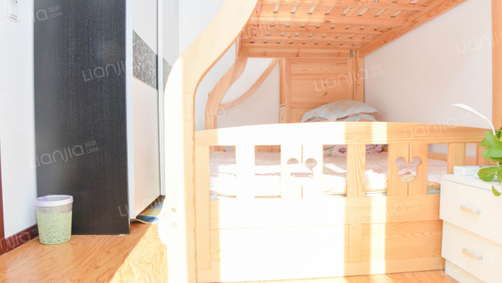 宏远裕隆  两居室  精装修  业主诚意出售-卧室B