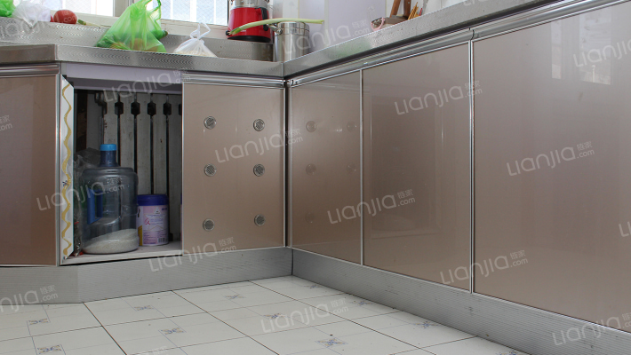 大3局南北通透 采光好 视野好 交通便利-厨房