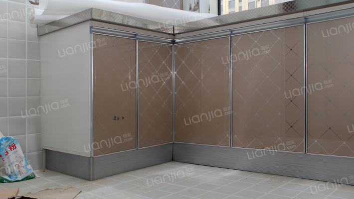 南北通透边户明卫 主卧转角窗 中楼层 无遮挡采光好-厨房