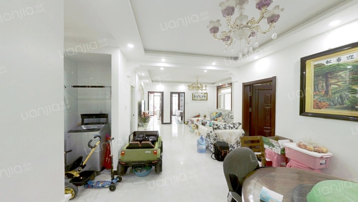 精装全南三居室 中间楼层 无挡 满两年 价还可以谈-客厅