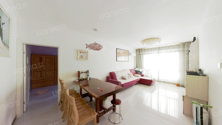 中间楼层，朝南两居，小区环境好-客厅