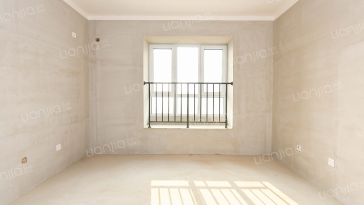 华融现代城 3室1厅 南 北-卧室B