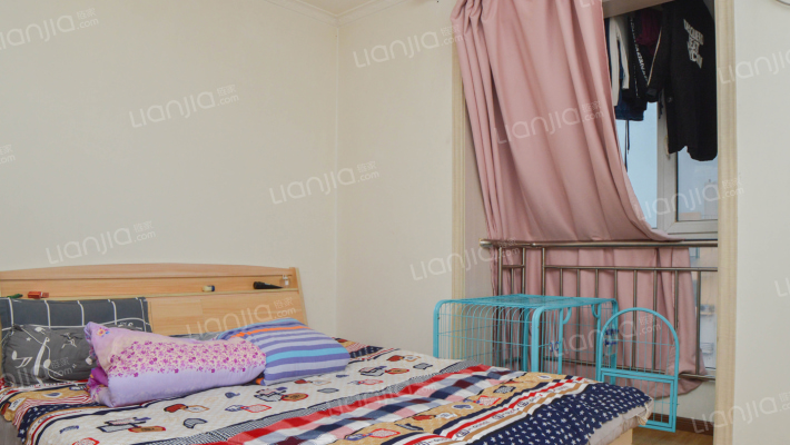 天保丽景 精装修 小两居 高楼层 采光好-卧室B