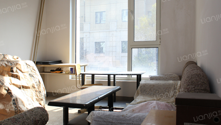 K2狮子城北区 4室2厅 南 北-卧室A