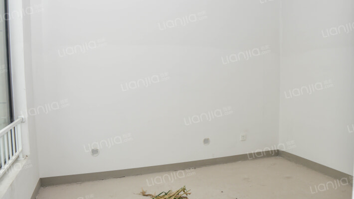 高铁新干线两居.彩光好.满二.税点低.-卧室B