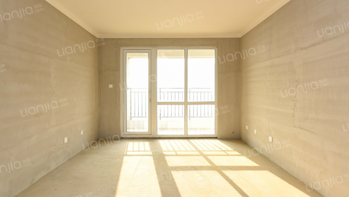 华融现代城 3室1厅 南 北-客厅