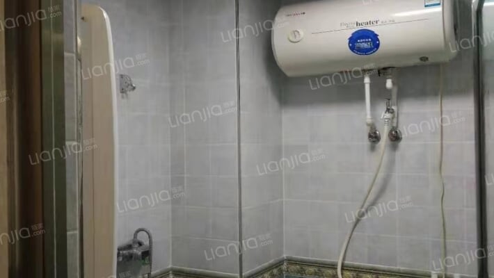 配套齐全，交通便利，出门永济公园-卫生间