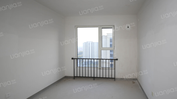 房子是高楼层 ，户型好，采光好，随时看房。-卧室A