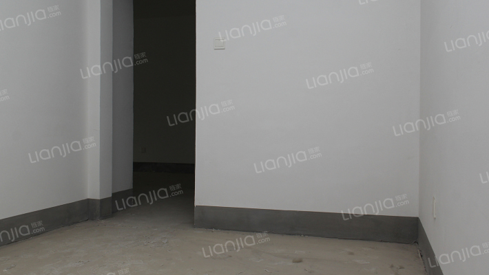 鸿坤理想湾南区 3室2厅 南-卧室C