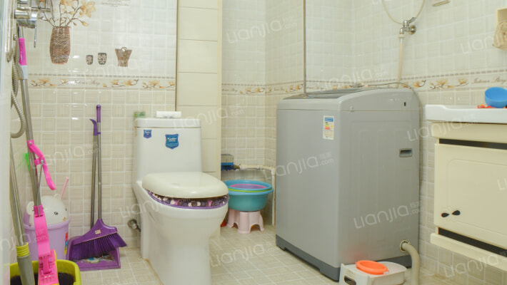 同善园银座 精装修两居室 采光好 无遮挡-卫生间