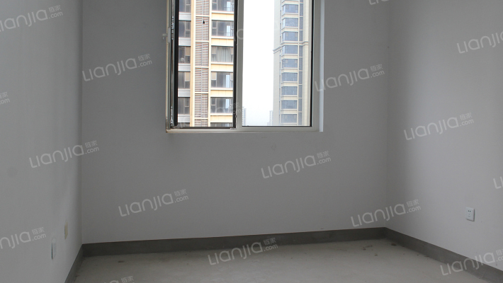 南北通透的户型，有车位，可分期，采光好，视野好-卧室A