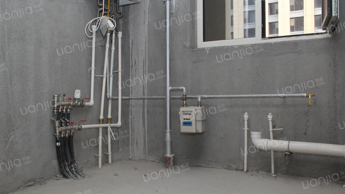 南北通透的户型，有车位，可分期，采光好，视野好-厨房