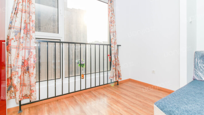 狮子城本区 全阳两居 高楼层 位置好 看房方便-阳台