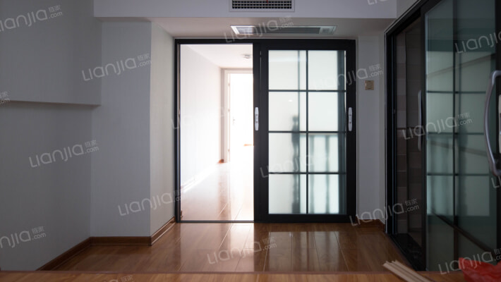 德信公园旁 70年产权LOFT 精装修拎包入住-卧室A