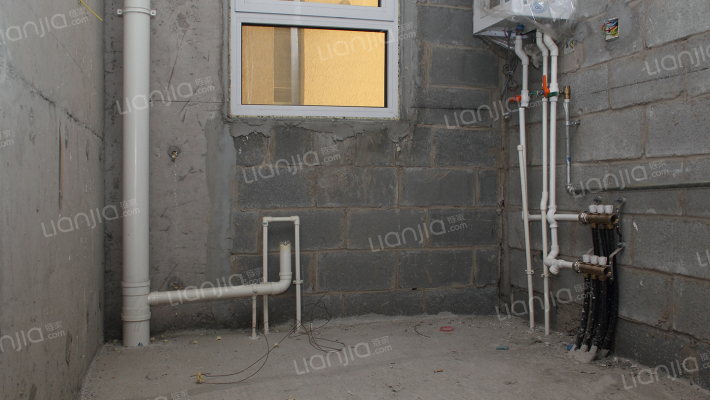 北新家园 全南两居 中高楼层，采光好 看房方便-厨房