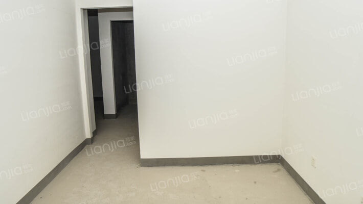 高铁东站 鸿坤理想湾一居毛坯 高楼层 景观房-卧室