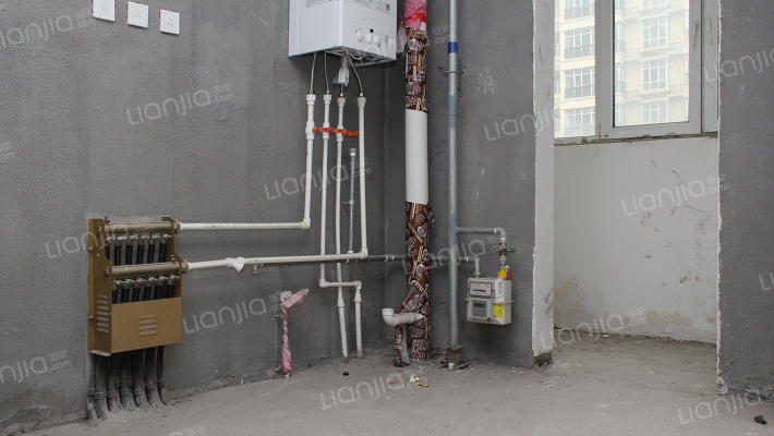 凯旋门洋房 1梯两户  三阳开泰户型 诚意出售-厨房