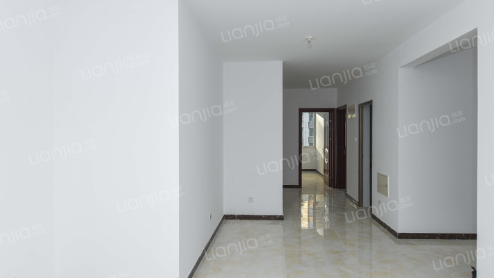 华融三居室纯南向自住精装修 有本 看房方便-餐厅