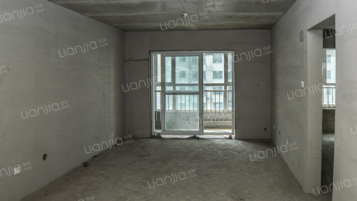 经典二居，交通便利，德信公园，配套齐全-客厅