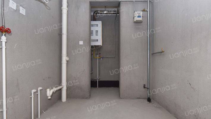 华融现代城 3室1厅 南 北-厨房