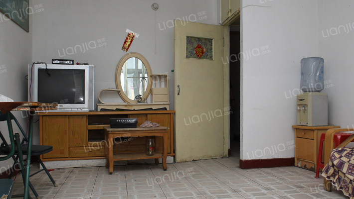 靠谱房子，范阳主路北侧，出行方便，能贷款！-客厅