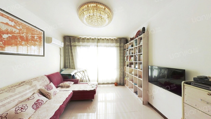 中间楼层，朝南两居，小区环境好-客厅