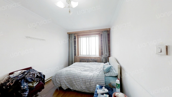 荣天家园二手房实景图