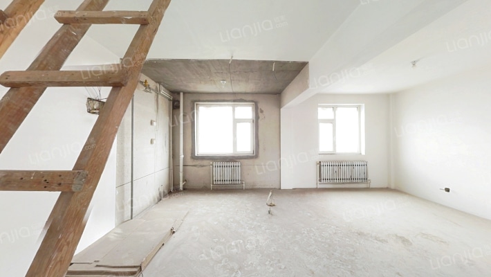 鹏辉新天居一期二手房实景图