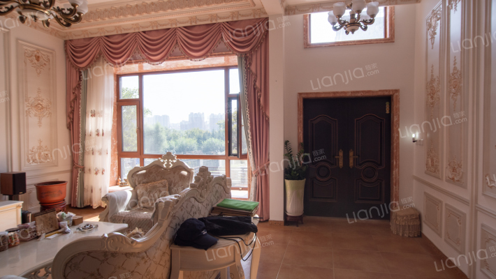 保利林语B区二手房实景图